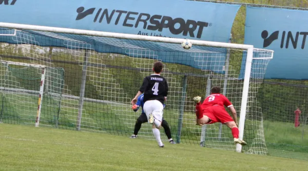 30.04.2016 SV Jena Zwätzen II vs. SV Lobeda 77