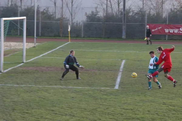 02.12.2006 SV Lobeda 77 vs. FSV GW Stadtroda II